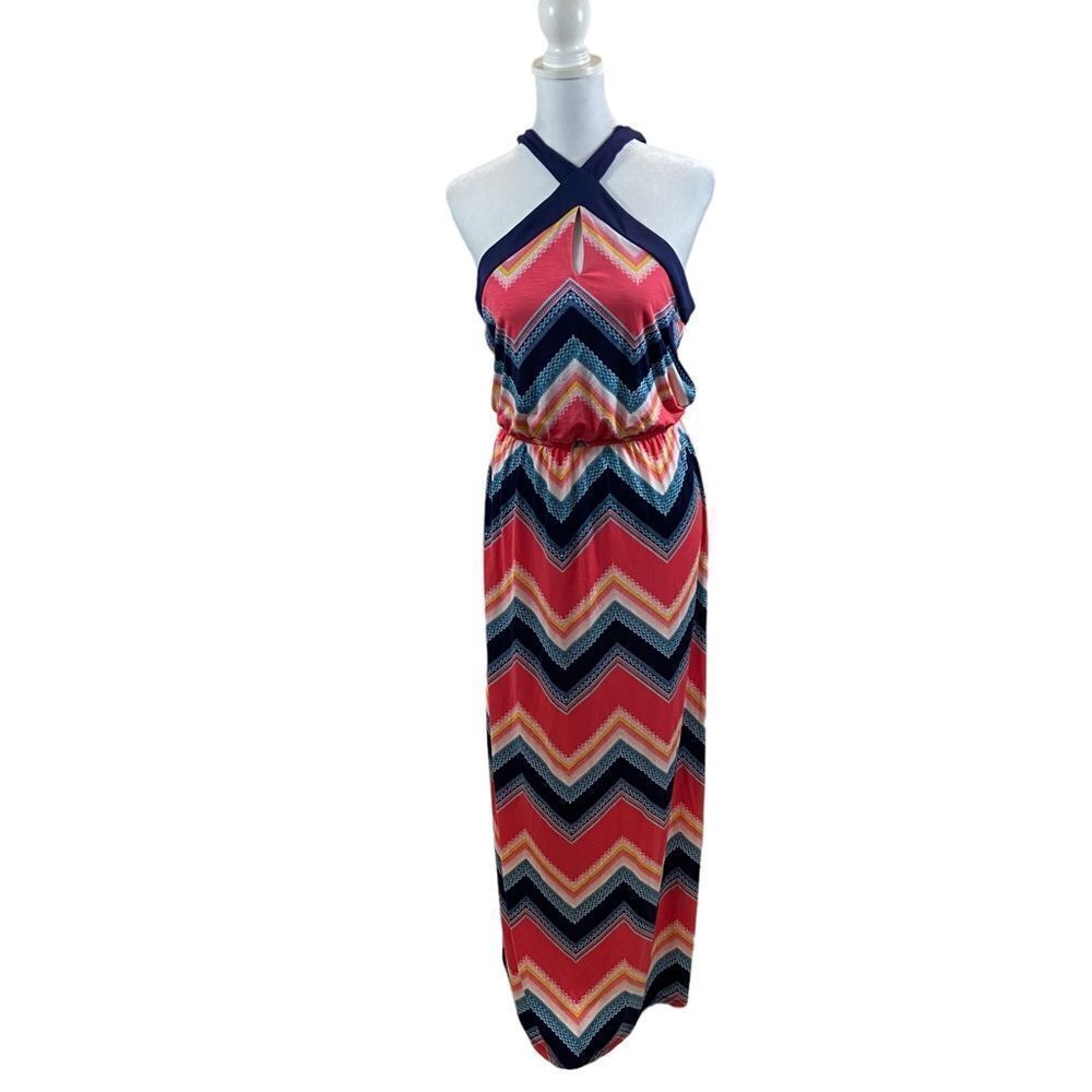Trixxi Halter Style Top Printed Maxi Dress Blue and Pink Chevron‎ Size Small